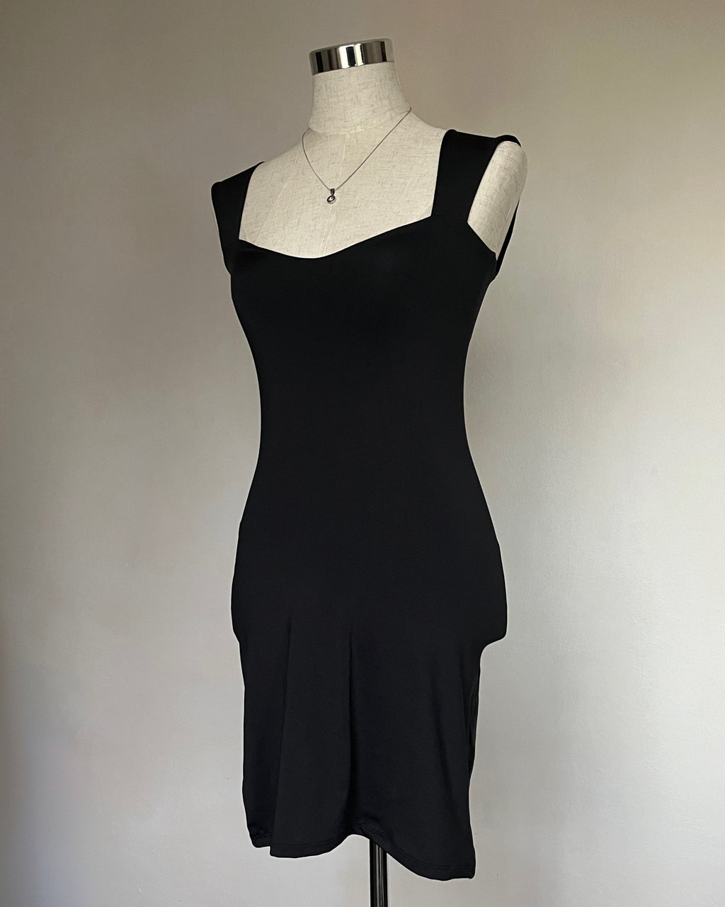 VESTIDO BRETEL GRUESO