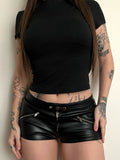 SHORT CUERINA TIRO BAJO