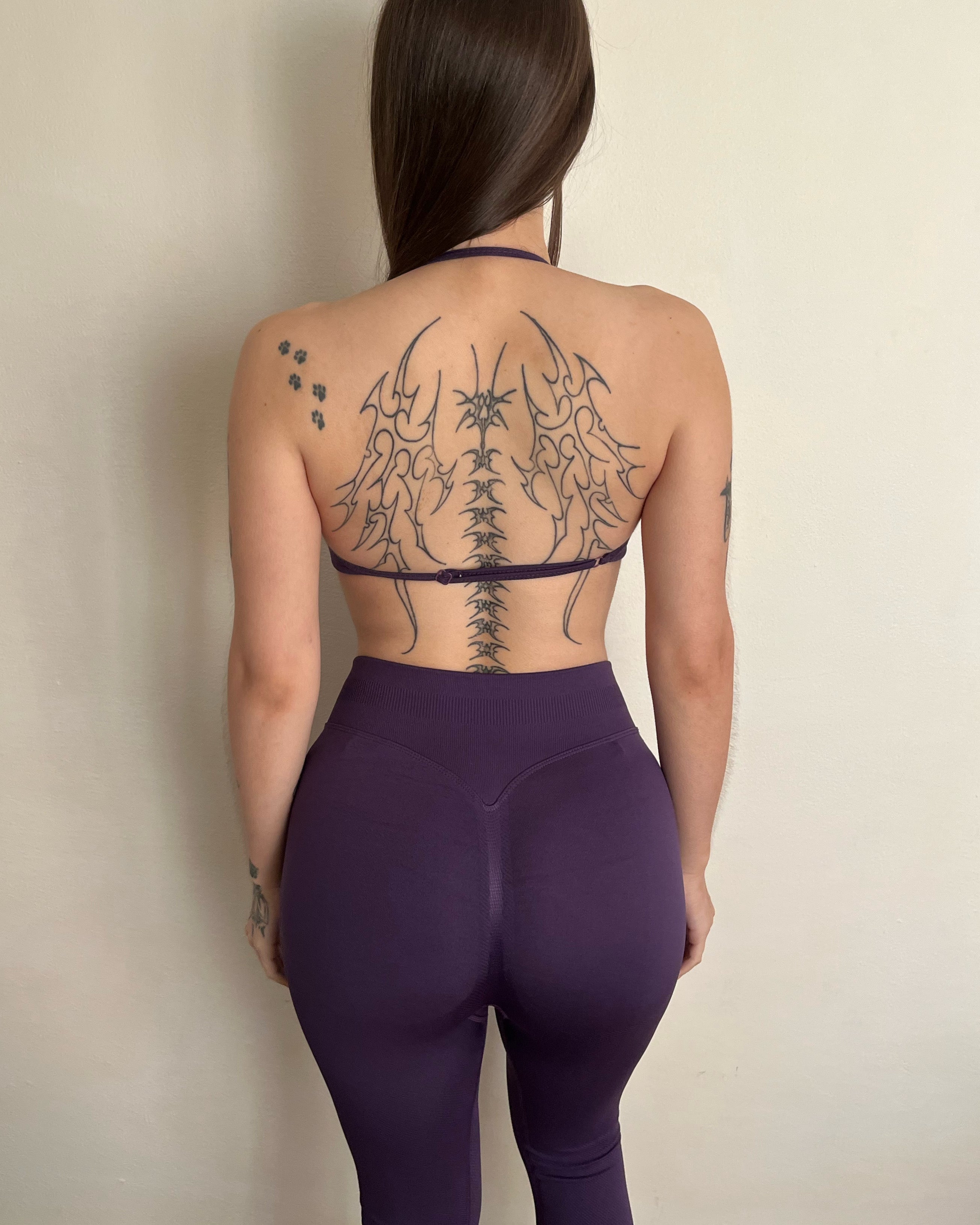 CONJUNTO VIOLETA OSCURO