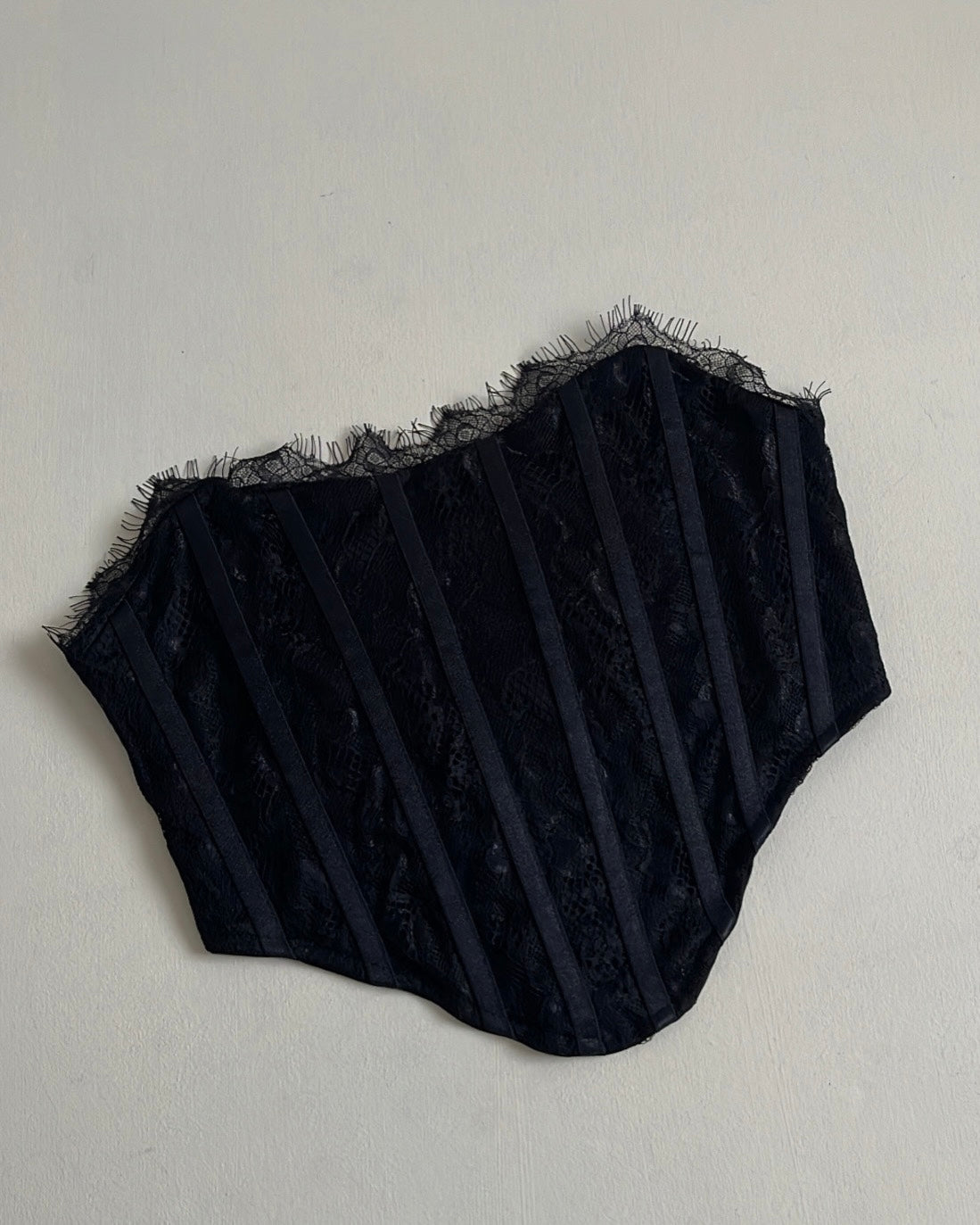 CORSET DE ENCAJE