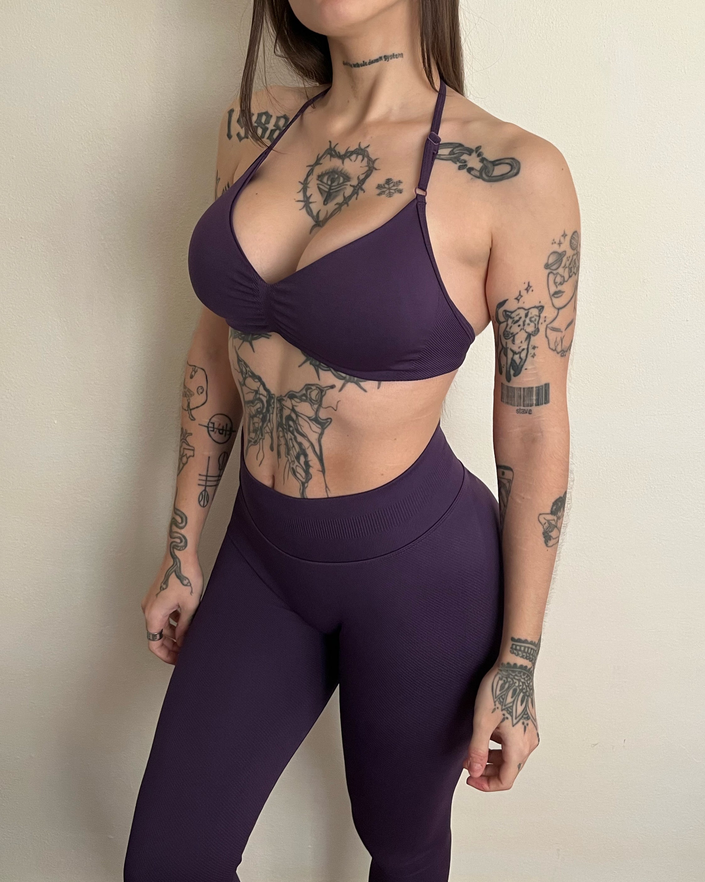 CONJUNTO VIOLETA OSCURO