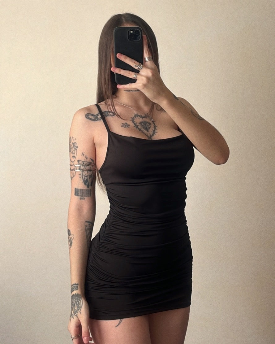 VESTIDO DRAPEADO NEGRO