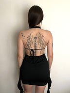 VESTIDO CON TIRAS LATERALES