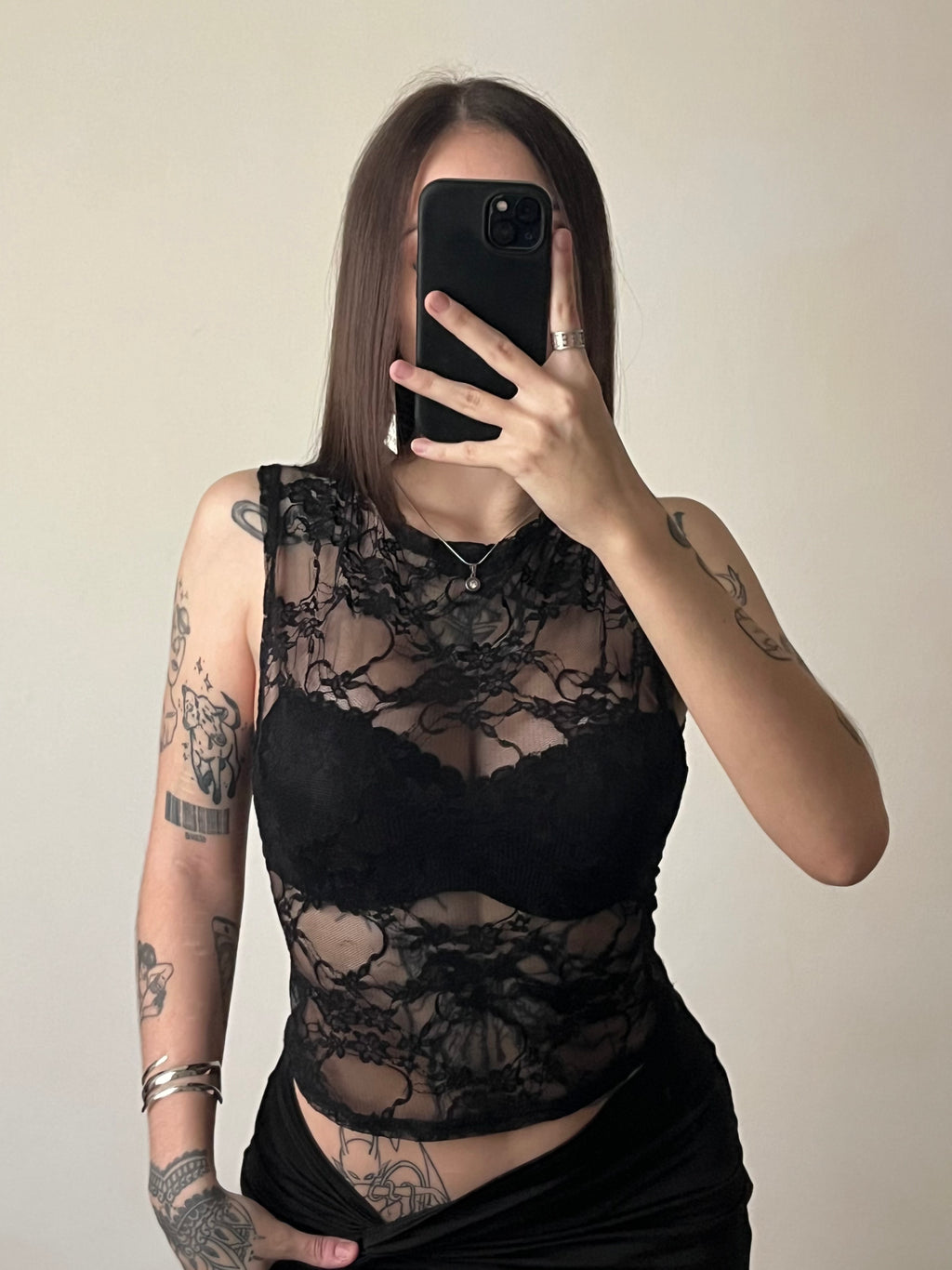 MUSCULOSA DE ENCAJE
