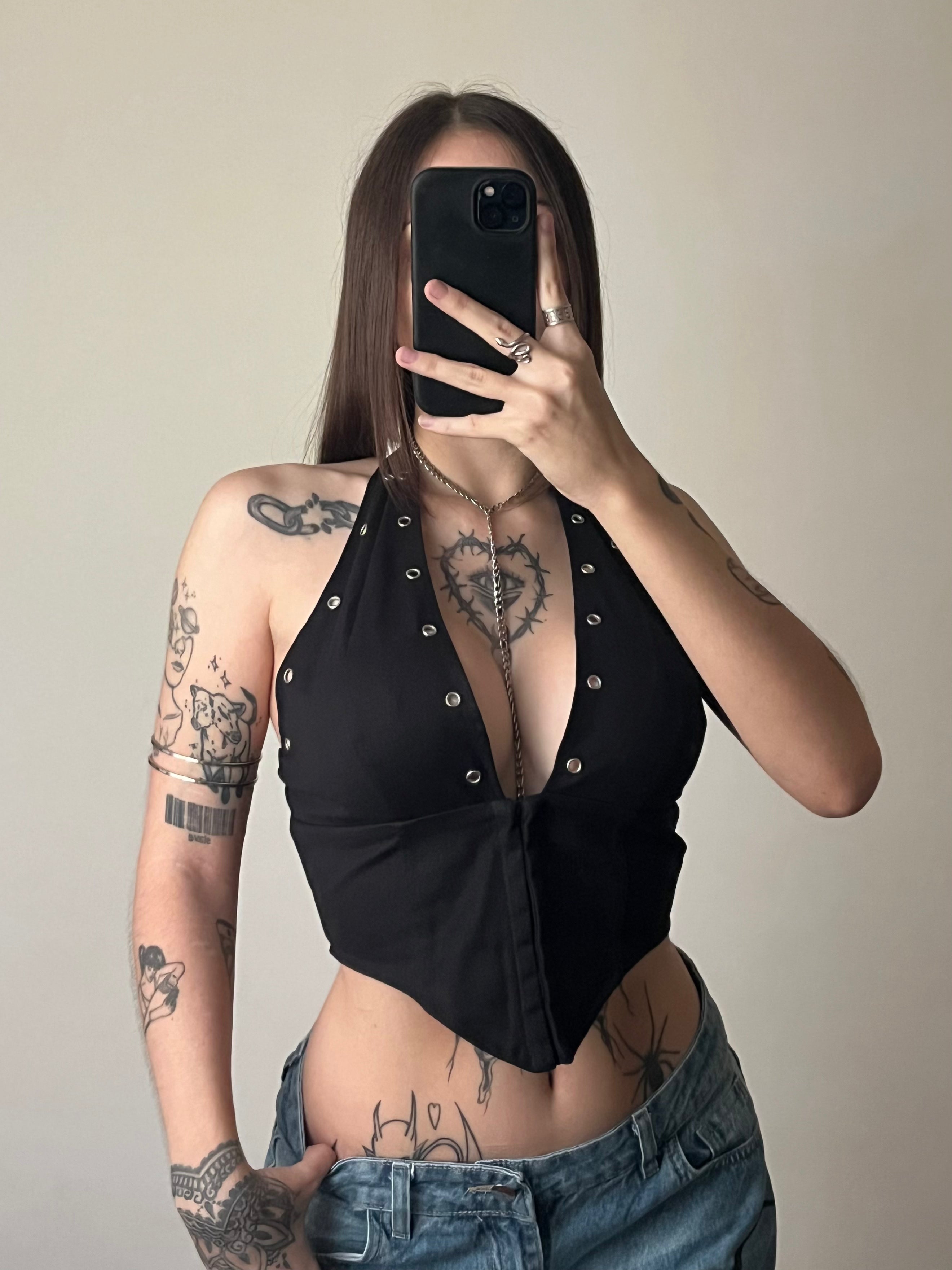 TOP CORTE EN V