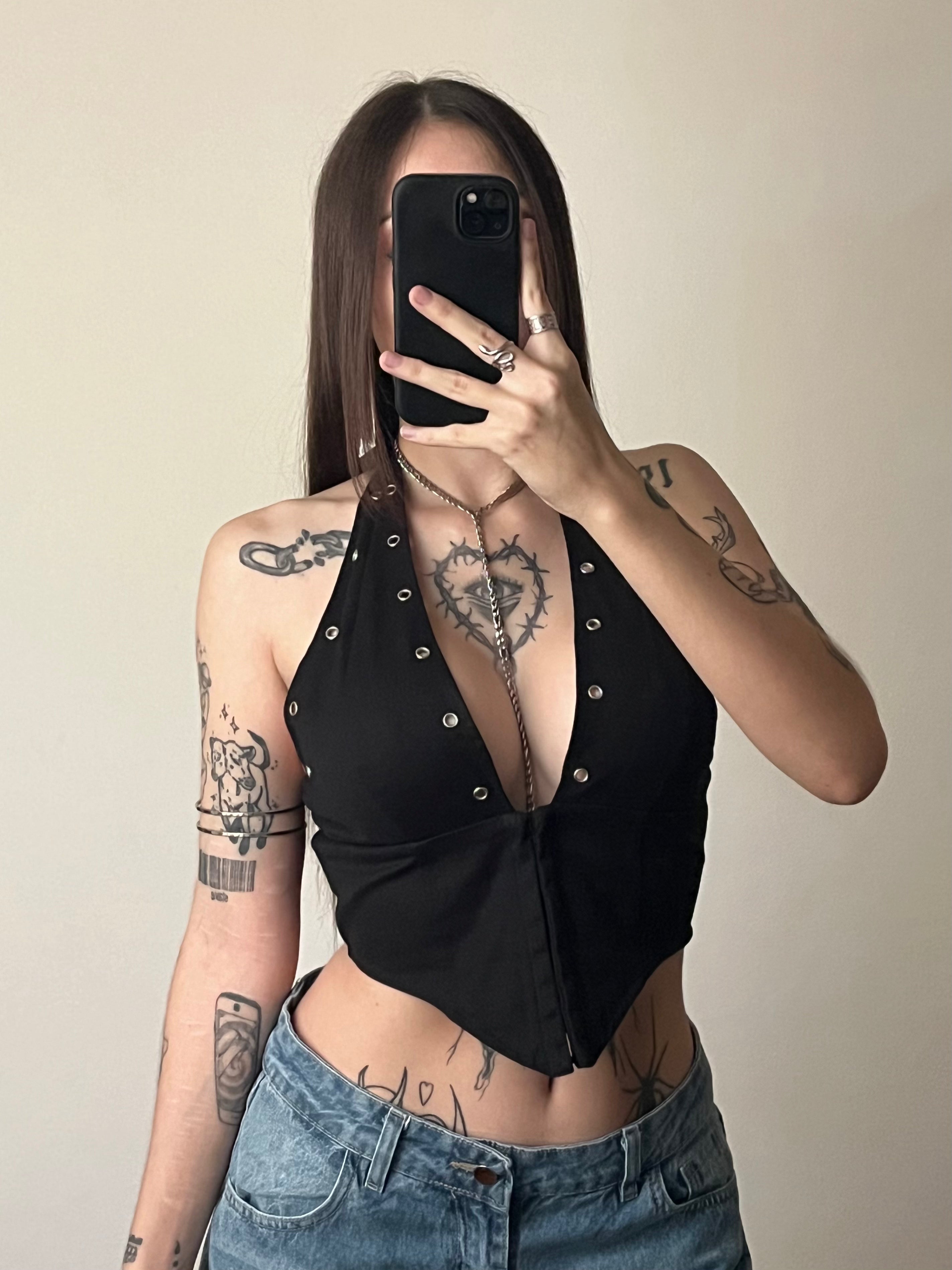 TOP CORTE EN V